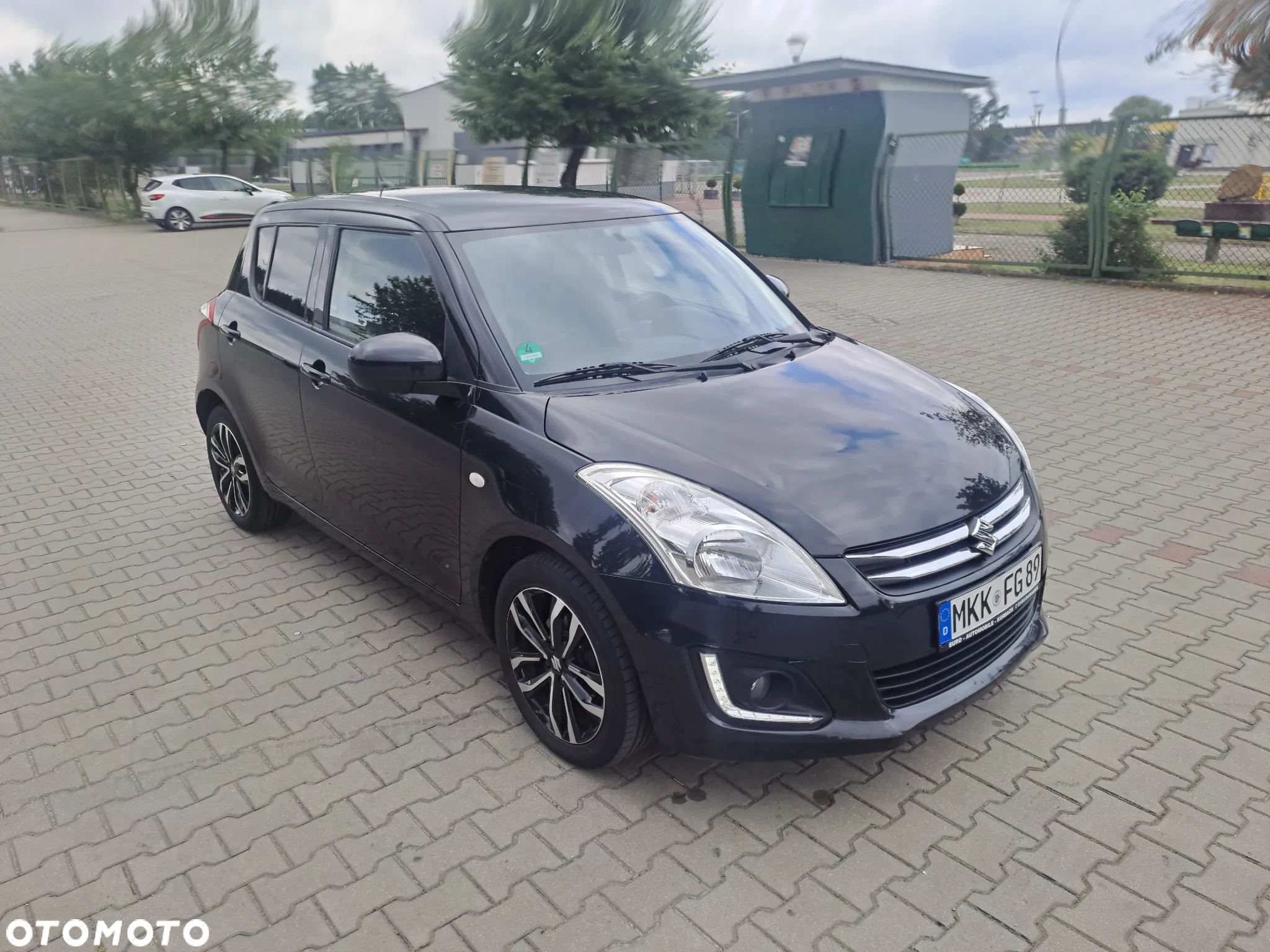Suzuki Swift 1.2 X-TRA - 2