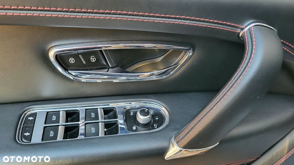 Bentley Bentayga V8 - 7