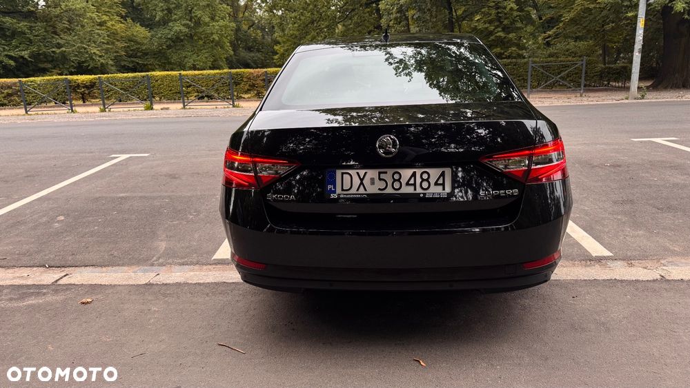 Skoda Superb 2.0 TDI Style DSG - 9