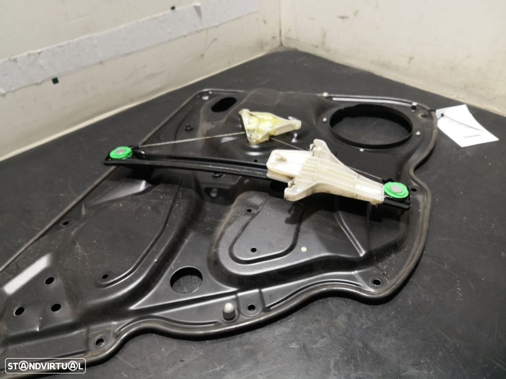 Elevador Trás Dto Electrico Volkswagen Passat (3C2) - 5
