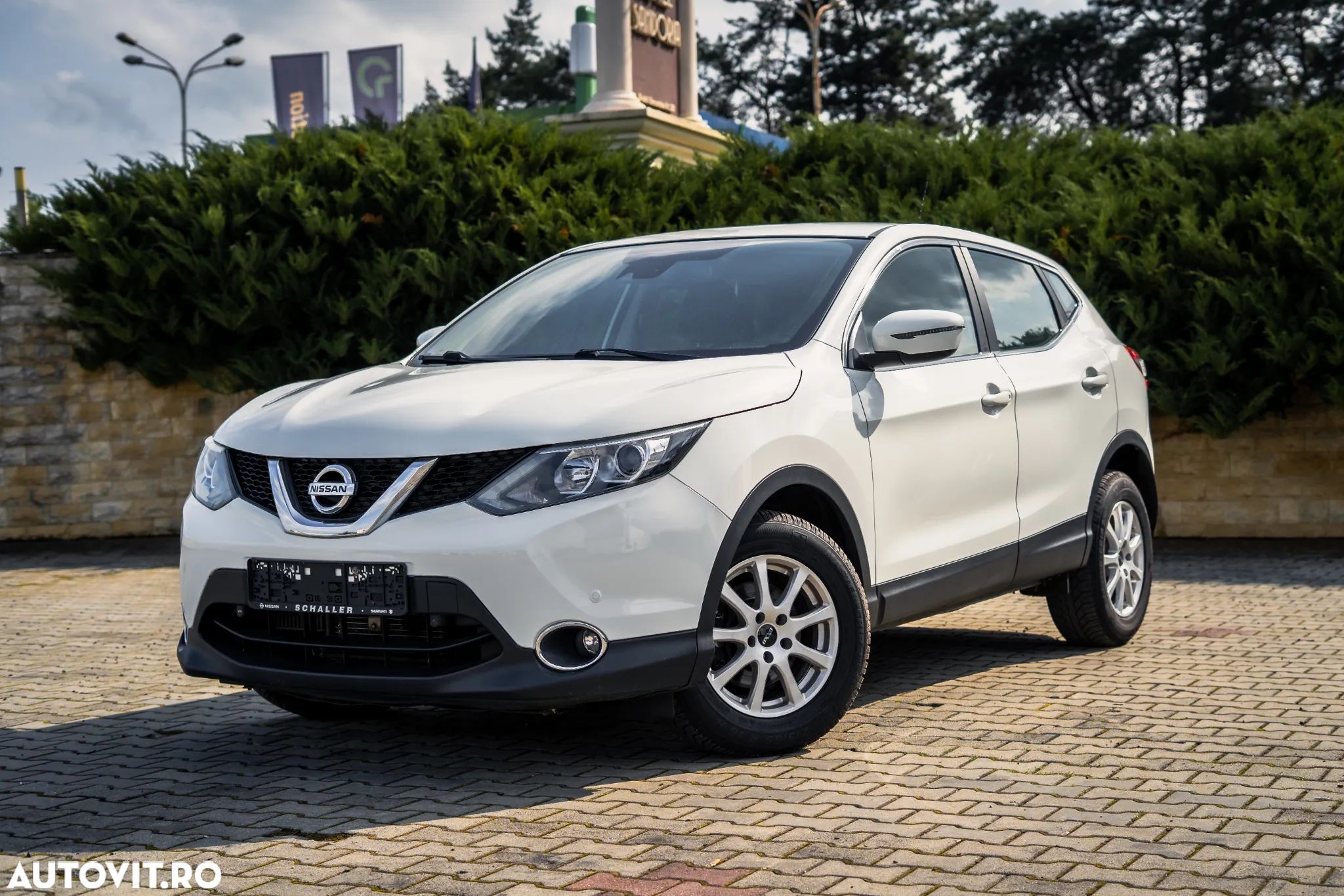 Nissan Qashqai - 1