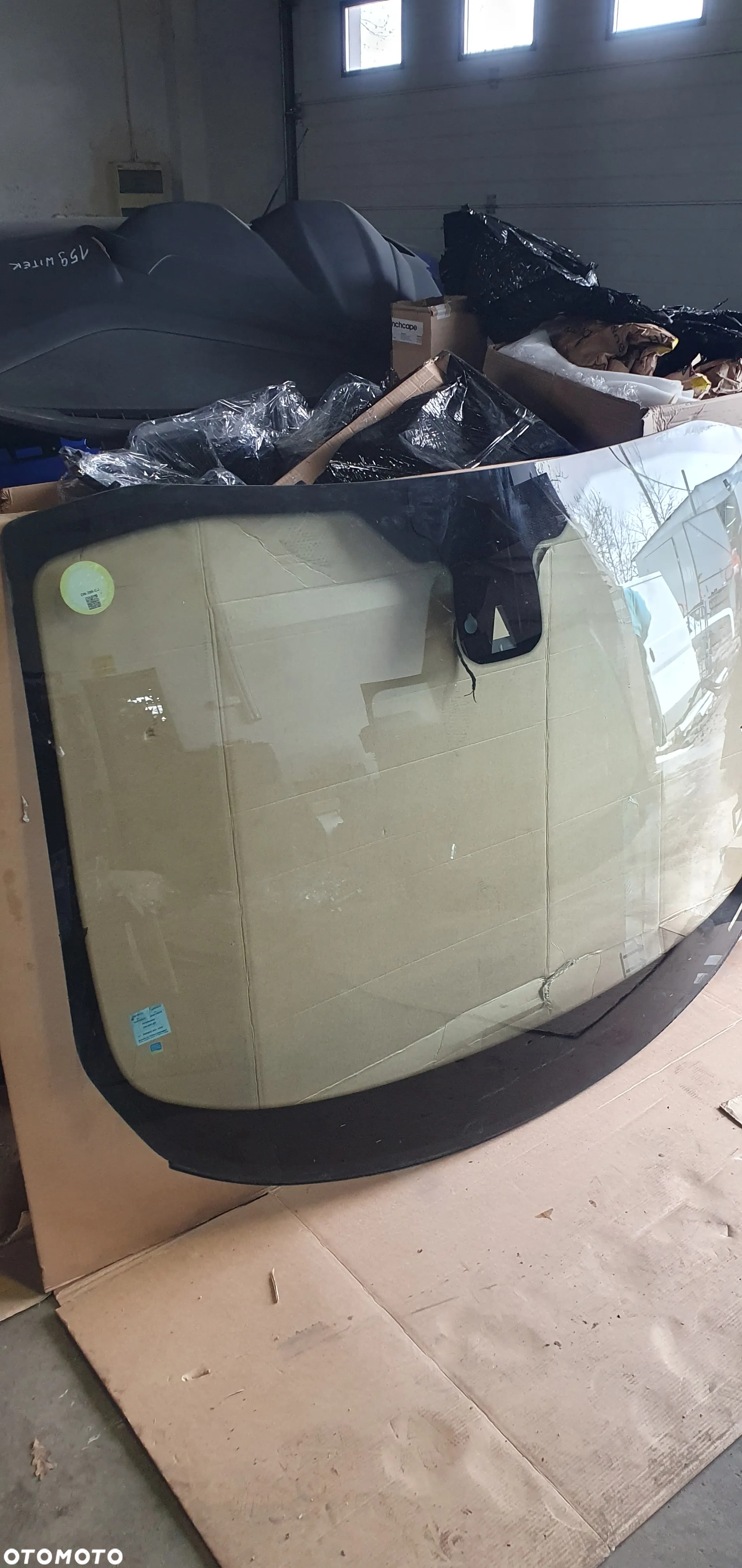 Szyba czołowa przód przednia grzana Ford Transit Custom MK8 - 2