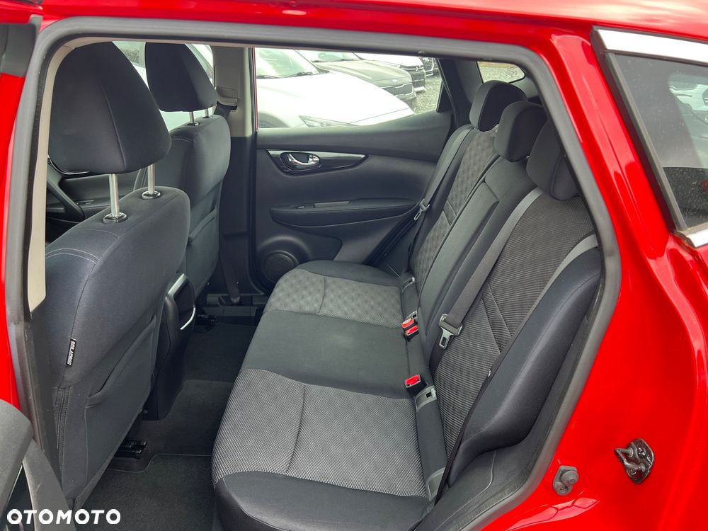 Nissan Qashqai - 10