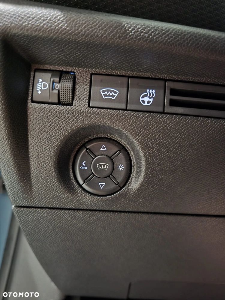 Citroën C4 1.2 PureTech Max S&S EAT8 - 10