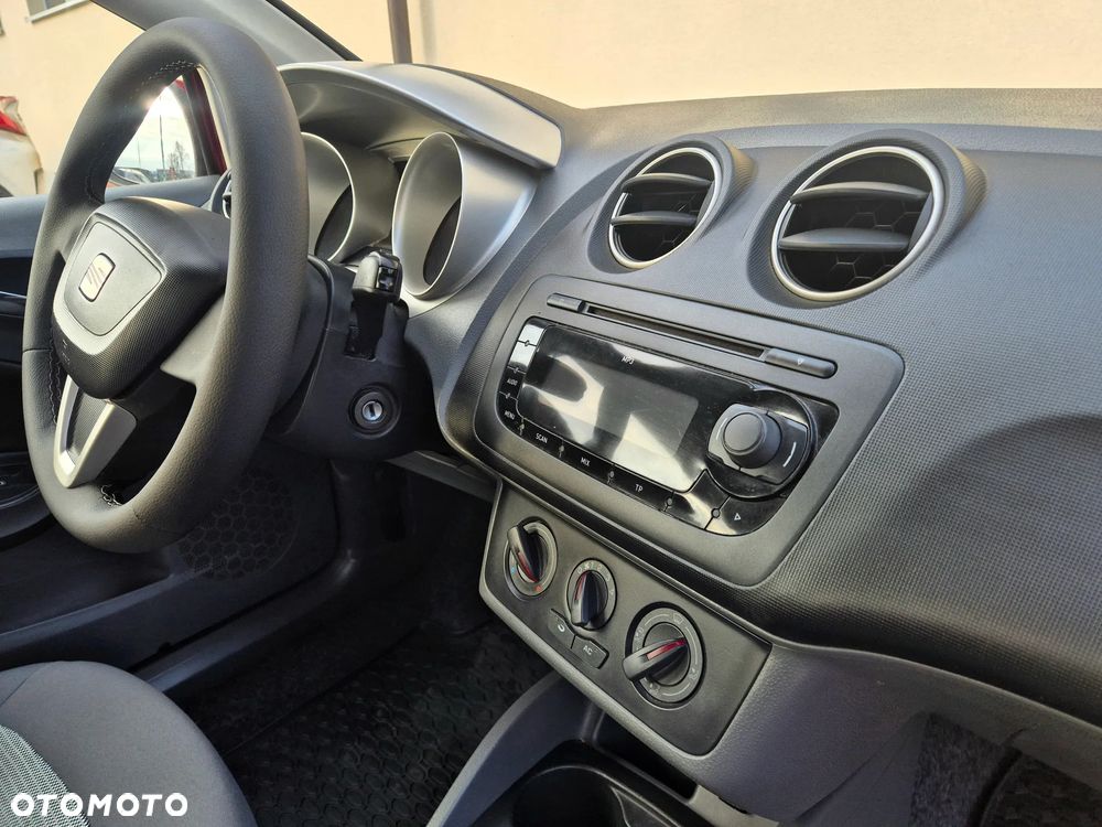 Seat Ibiza 1.4 16V Style - 21