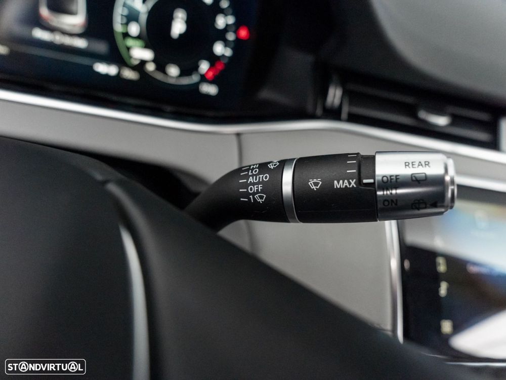 Land Rover Range Rover Evoque 1.5 P300e AWD R-Dynamic S Auto - 25