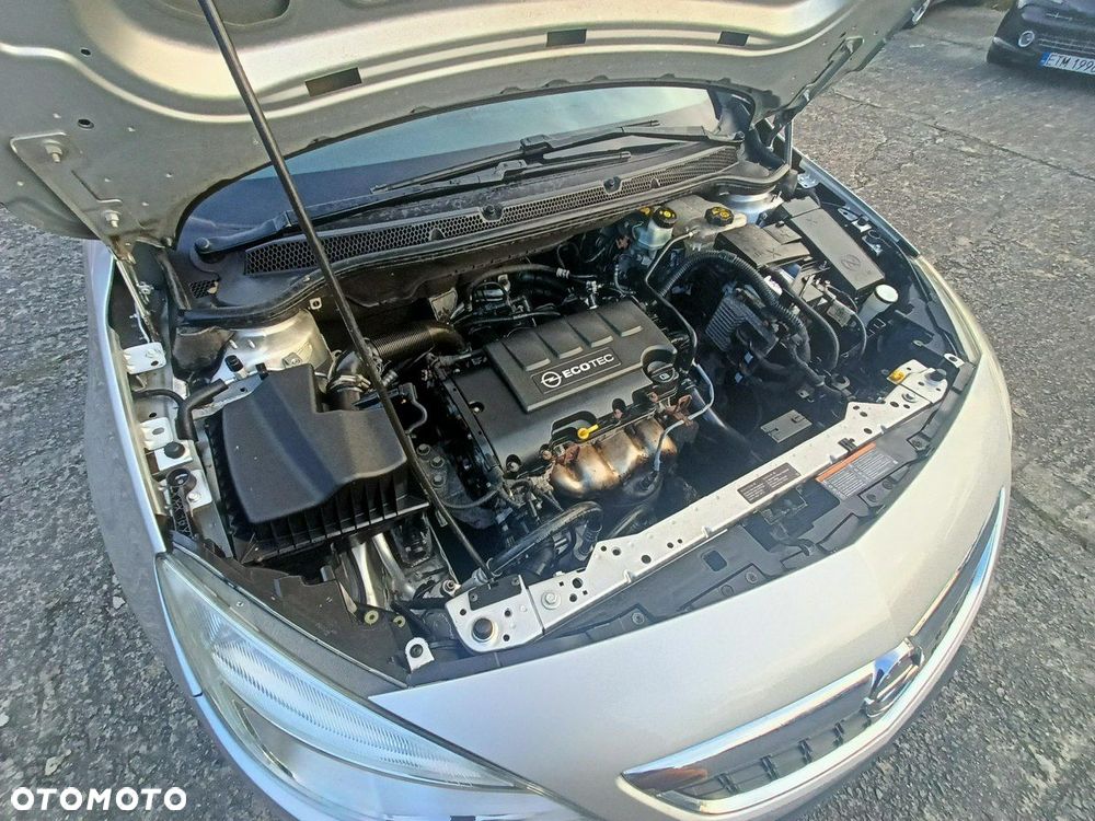 Opel Astra 1.4 ecoFLEX - 5