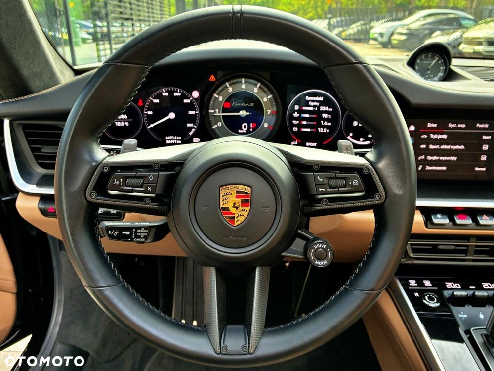 Porsche 911 - 25