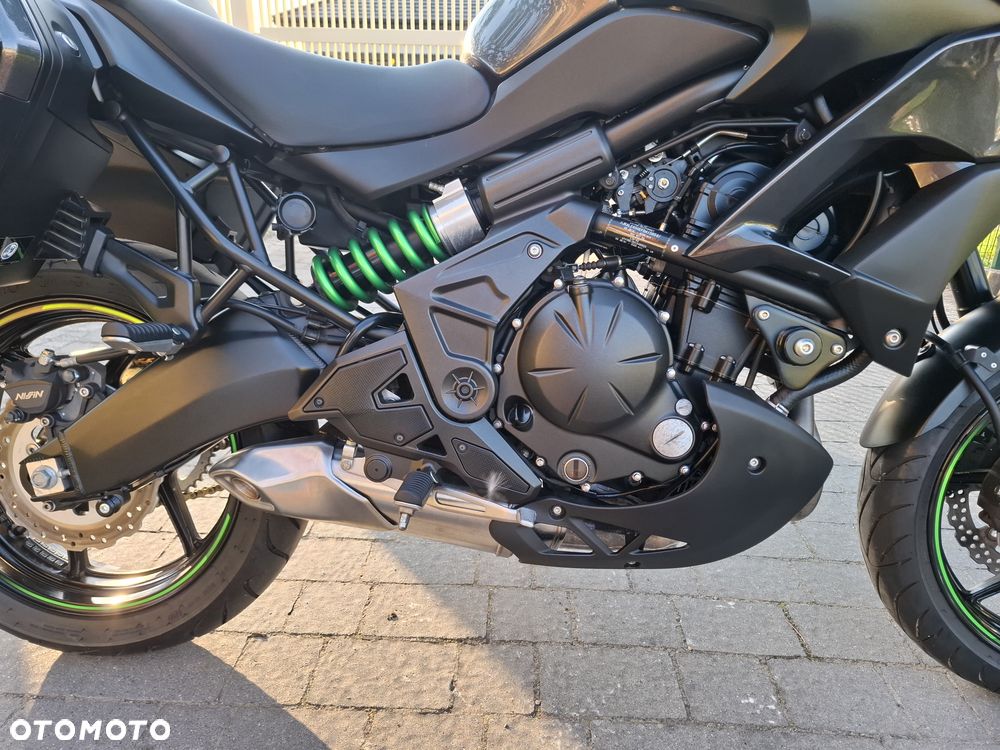 Kawasaki Versys 650 - 10