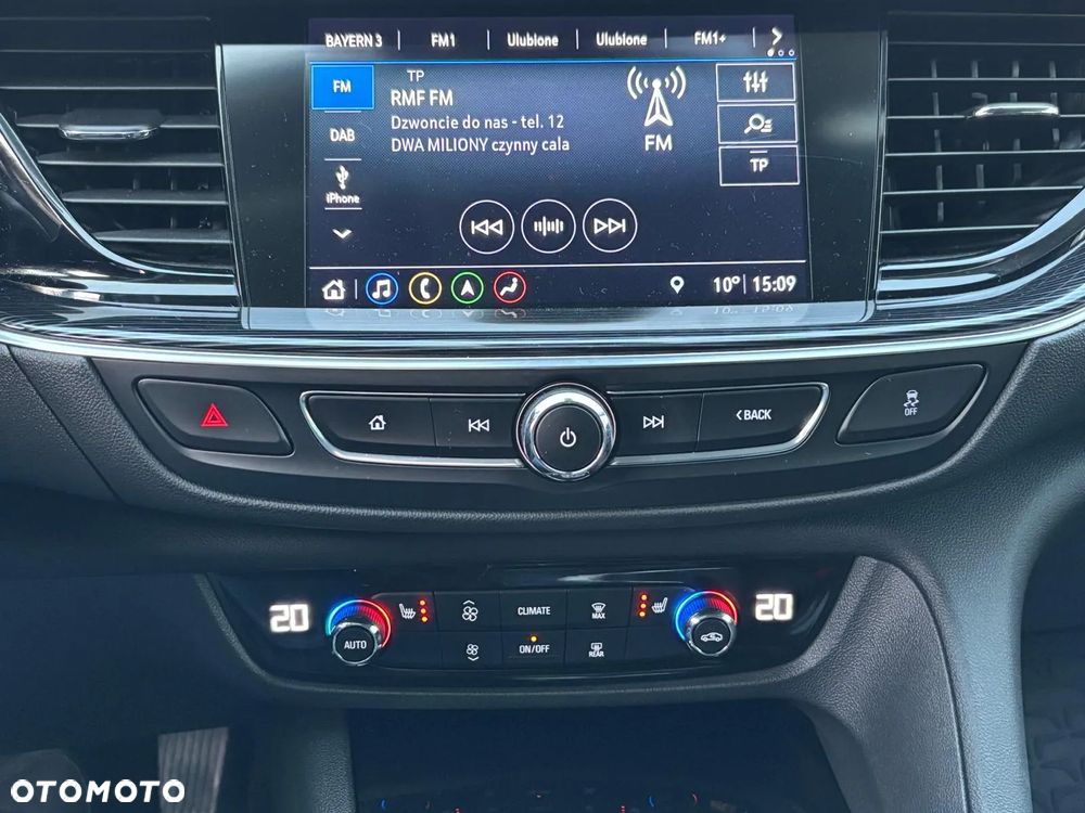 Opel Insignia 2.0 BiTurbo 4x4 Exclusive - 24