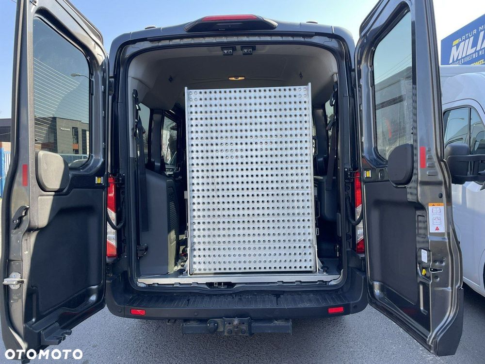 Ford Transit - 30
