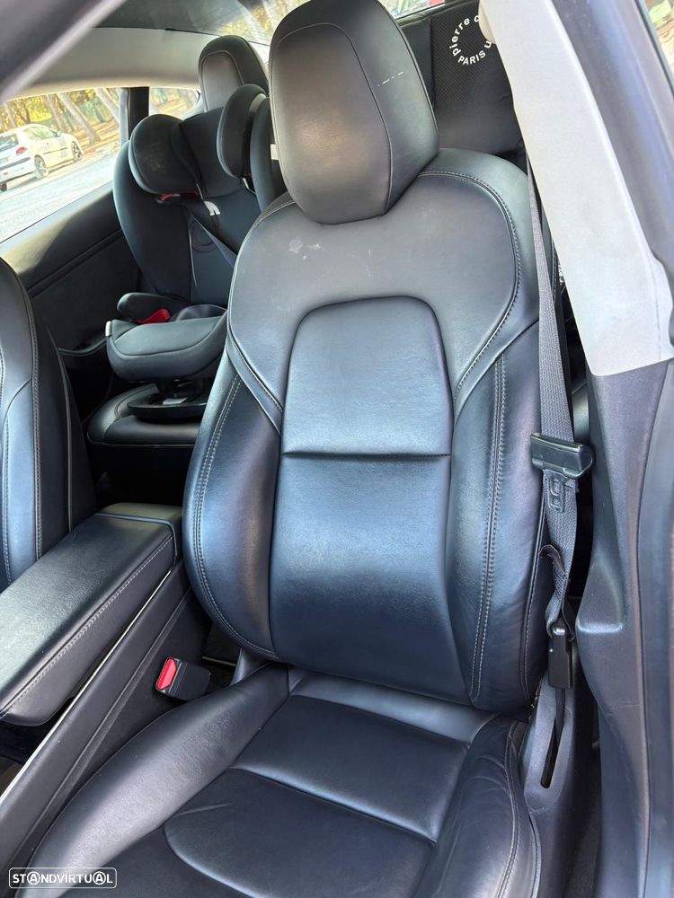 Tesla Model 3 Long Range Tração Integral - 24