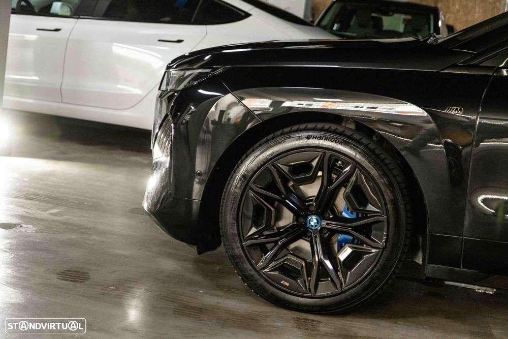 BMW iX M60 - 38