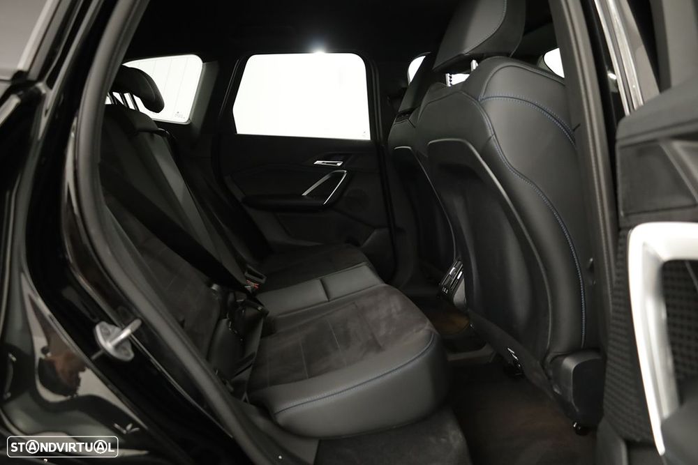 BMW X1 xDrive25e - 24