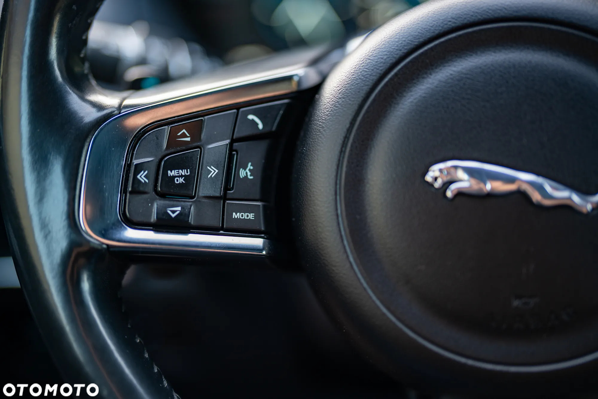 Jaguar F-Pace 3.0 TDV6 AWD R-Sport - 10