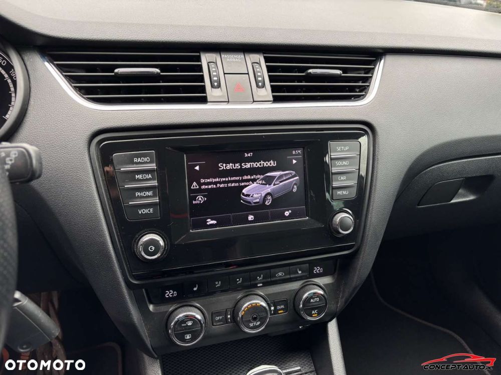 Skoda Octavia 2.0 TSI RS DSG - 25