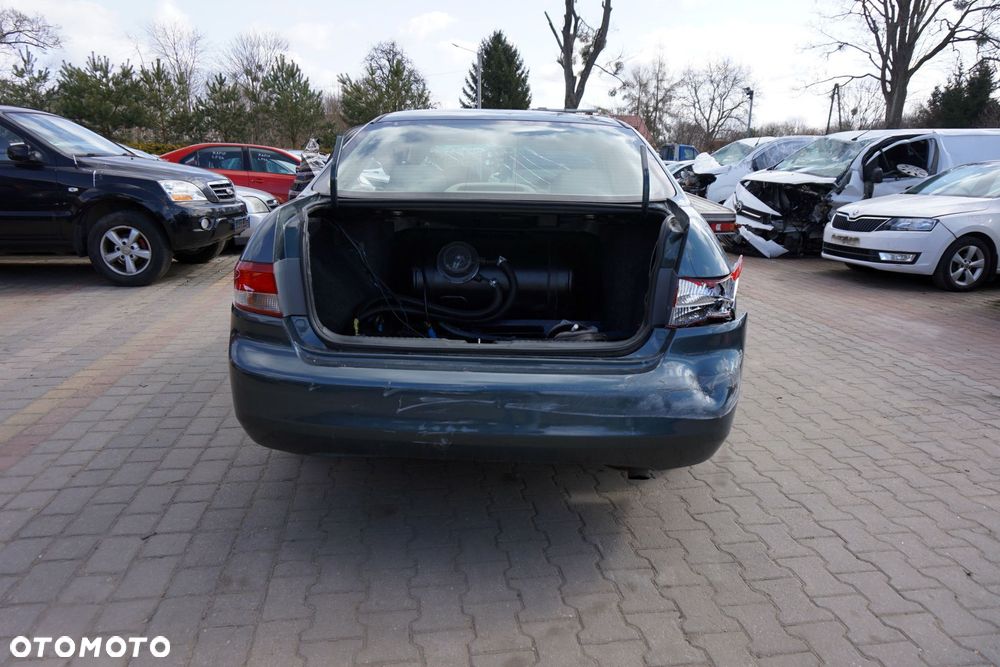 HONDA ACCORD VII SEDAN 2006 2.4 16V K24A 190KM  na części - 3