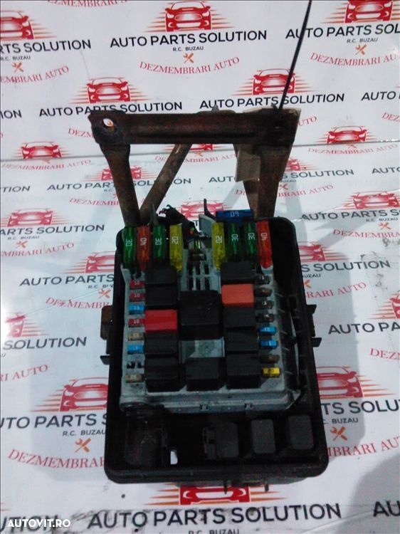 tablou sigurante iveco daily 2.3d an fabr. 2009 - 1