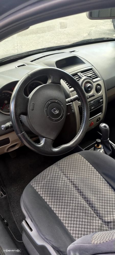 Renault Mégane - 4