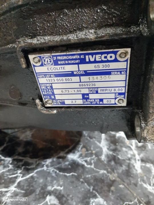 caixa de velocidades  Iveco  2.8 diesel  ref: 6s 300 - 3