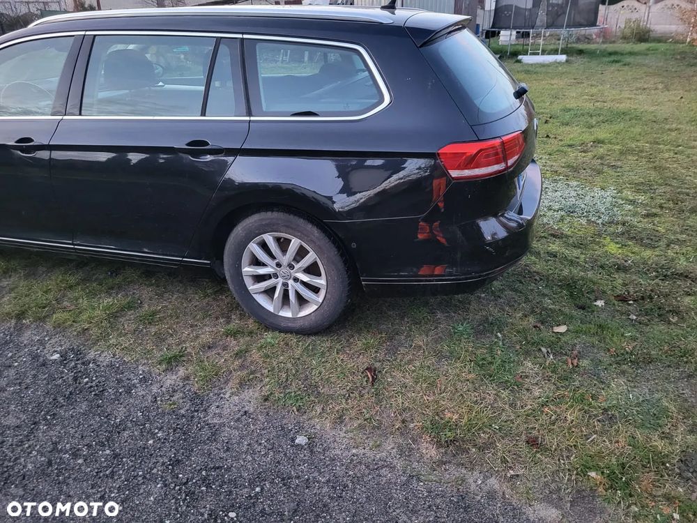 Volkswagen Passat Variant 1.6 TDI (BlueMotion Technology) Trendline - 3