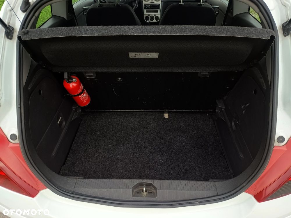 Opel Corsa - 8