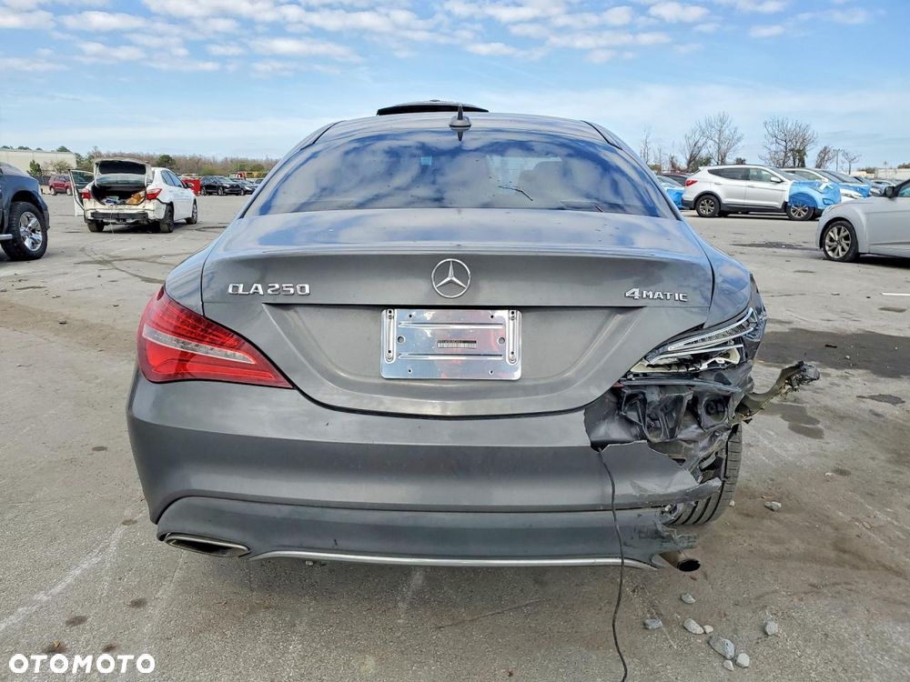 Mercedes-Benz CLA 250 4-Matic Sport - 7