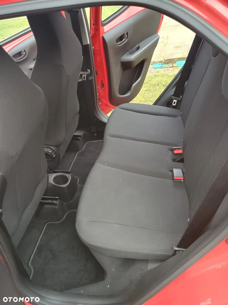 Toyota Aygo 1.0 VVT-i Sprint EU6 - 13