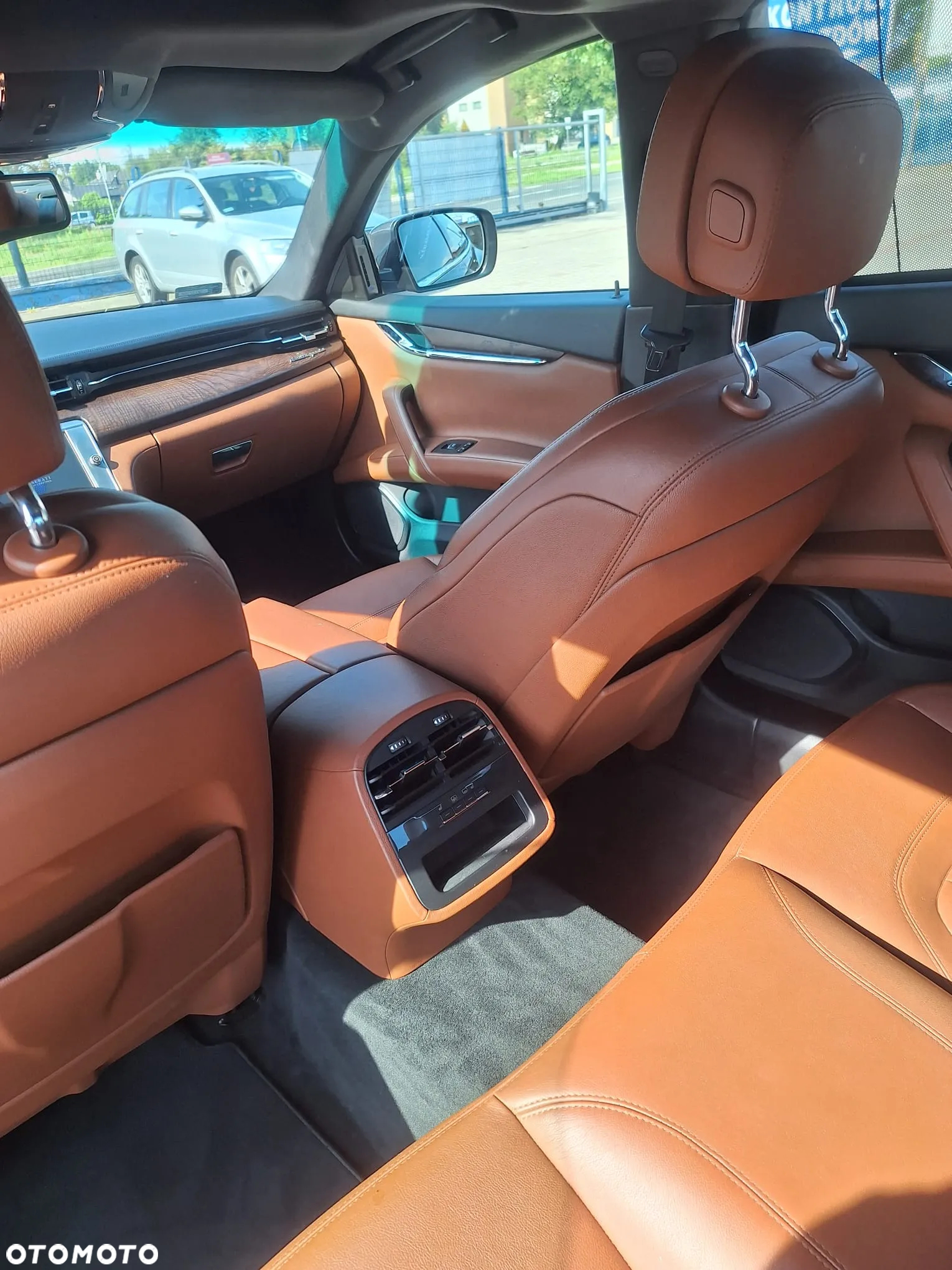 Maserati Quattroporte - 10