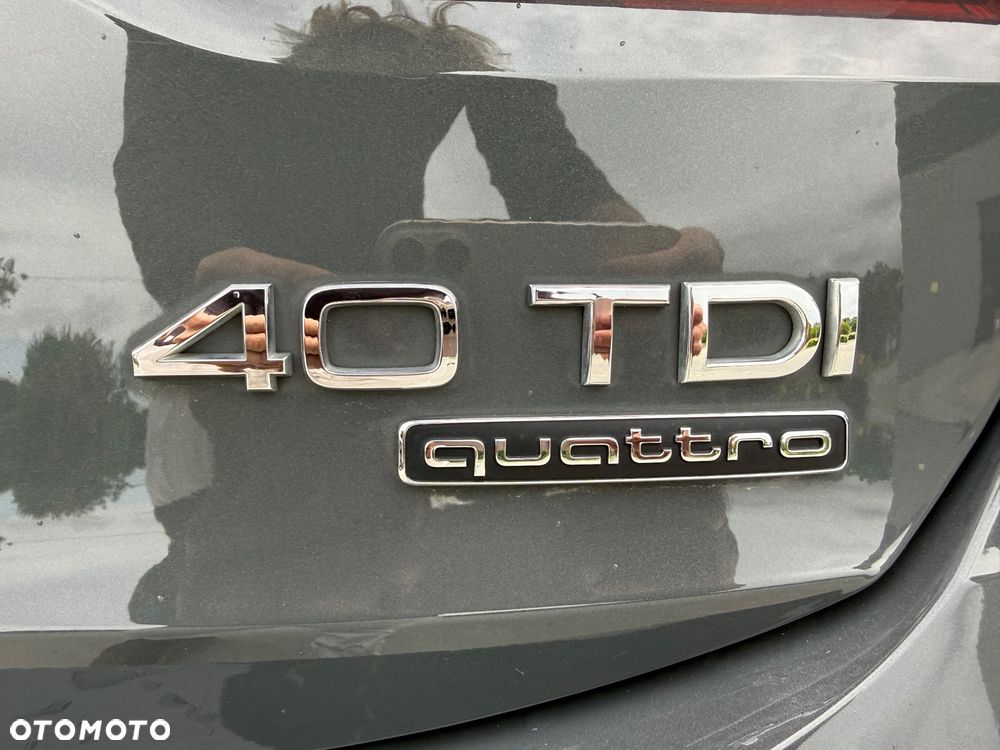 Audi Q3 40 TDI Quattro S Line S tronic - 24