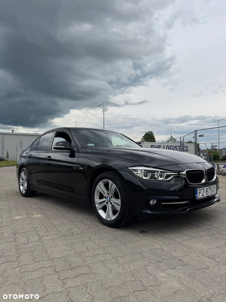 BMW Seria 3 318i Sport Line - 5