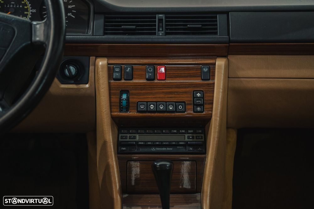 Mercedes-Benz W124 (1984-1997) - 15
