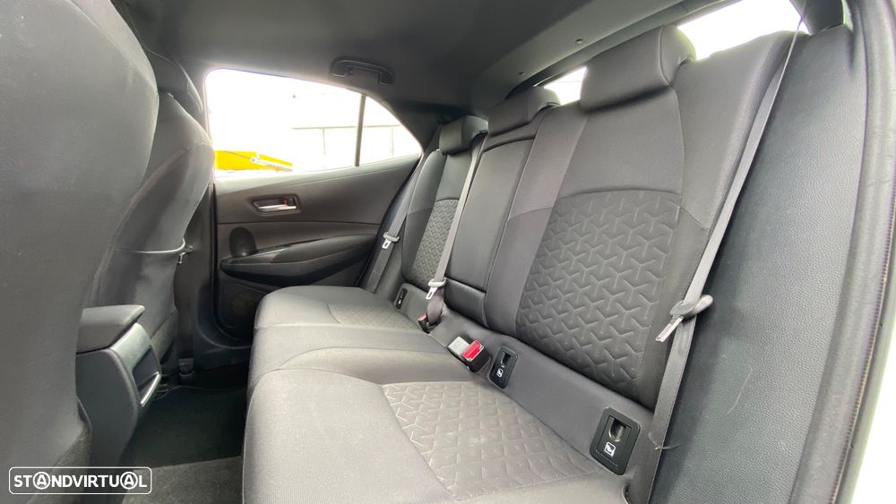 Toyota Corolla 1.8 Hybrid Comfort - 26