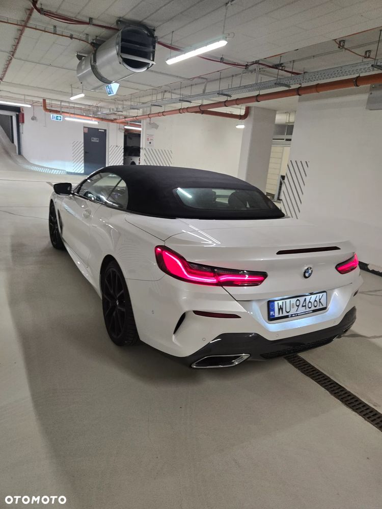 BMW Seria 8 - 31