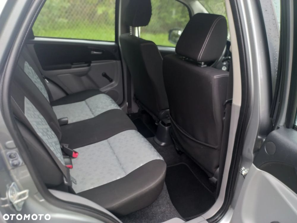 Suzuki SX4 1.6 Moonlight Edition 4WD - 16