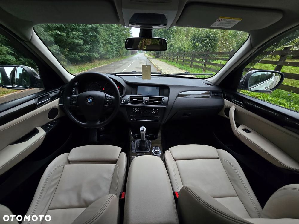 BMW X3 xDrive20i - 8