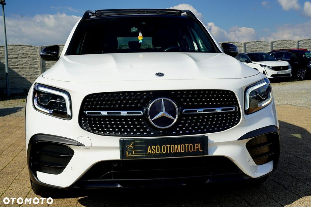 Mercedes-Benz GLB - 2