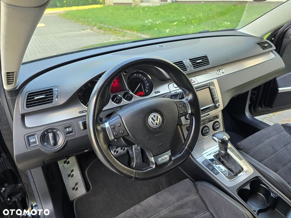 Volkswagen Passat Variant V6 FSI 4Motion DSG R36 - 13