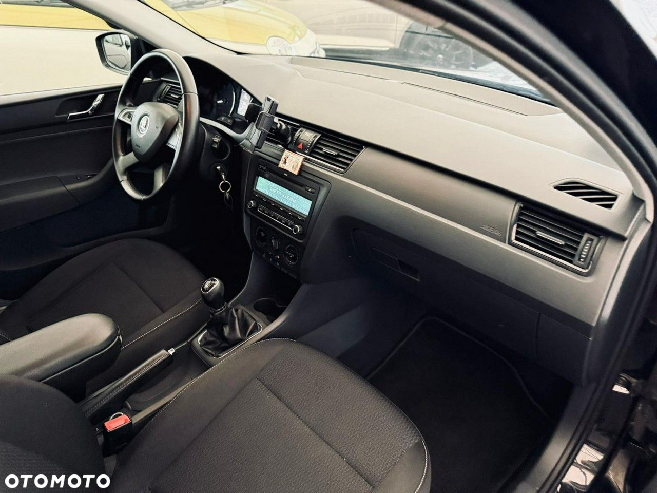 Skoda RAPID - 23