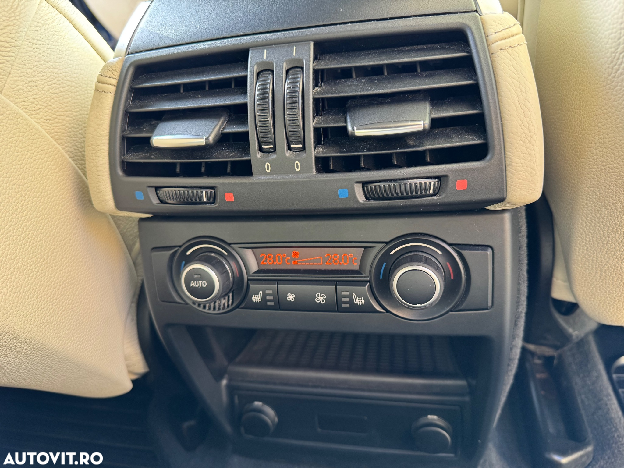 BMW X5 M M50d - 11