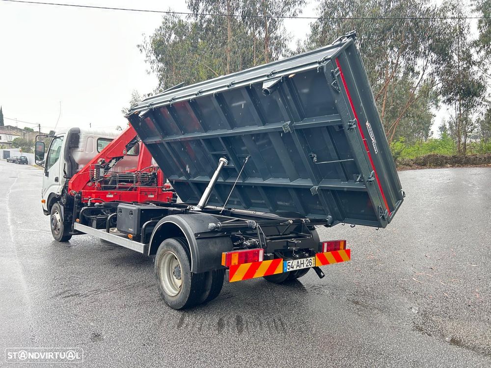 Toyota Dyna 4.6 c/grua e báscula - 2