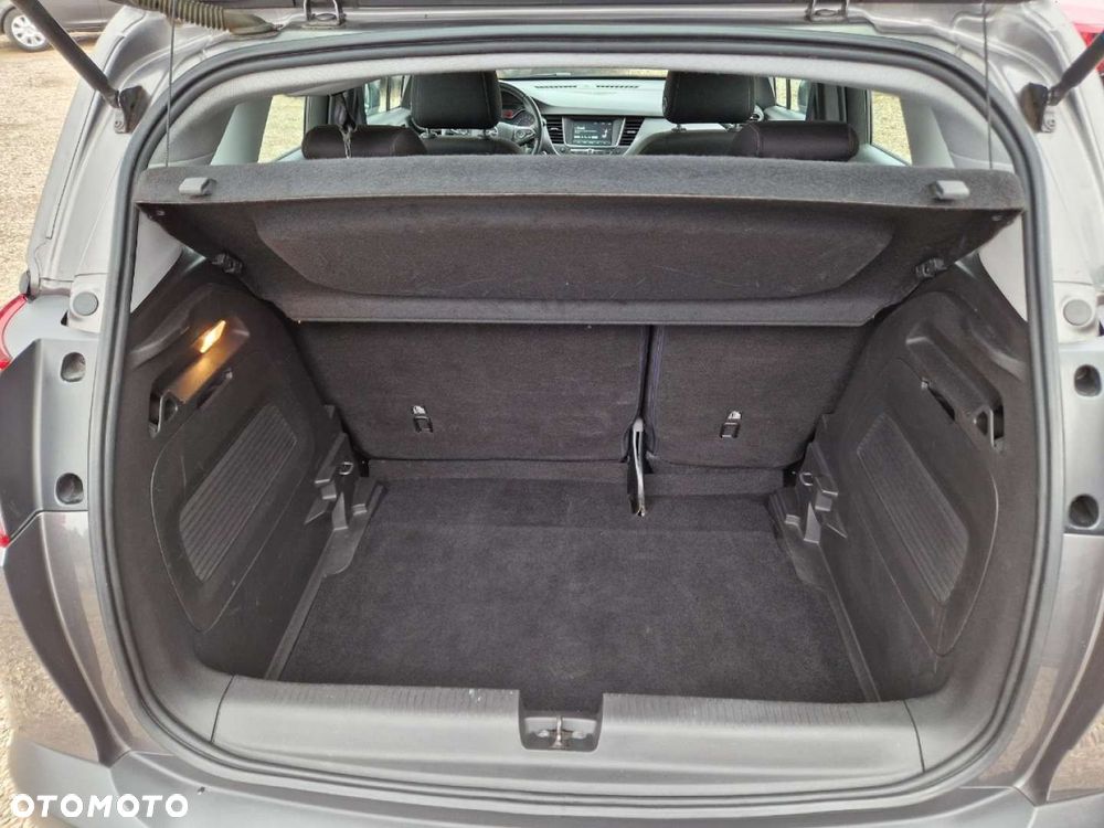 Opel Crossland X - 17
