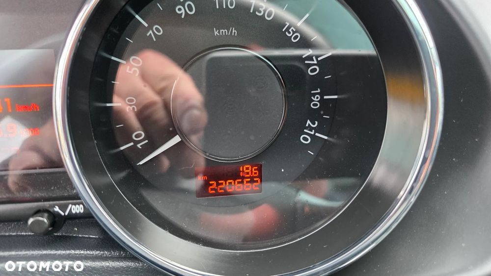 Peugeot 3008 HDi FAP 150 Platinum - 31