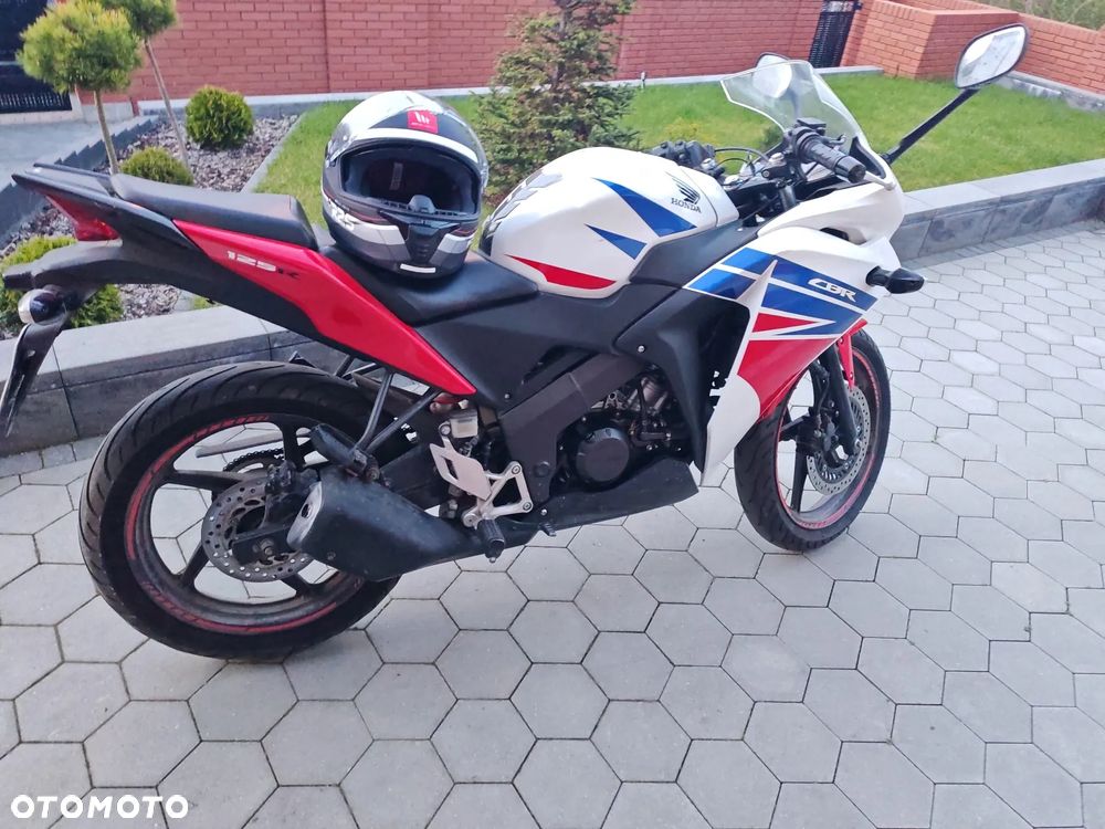 Honda CBR - 1