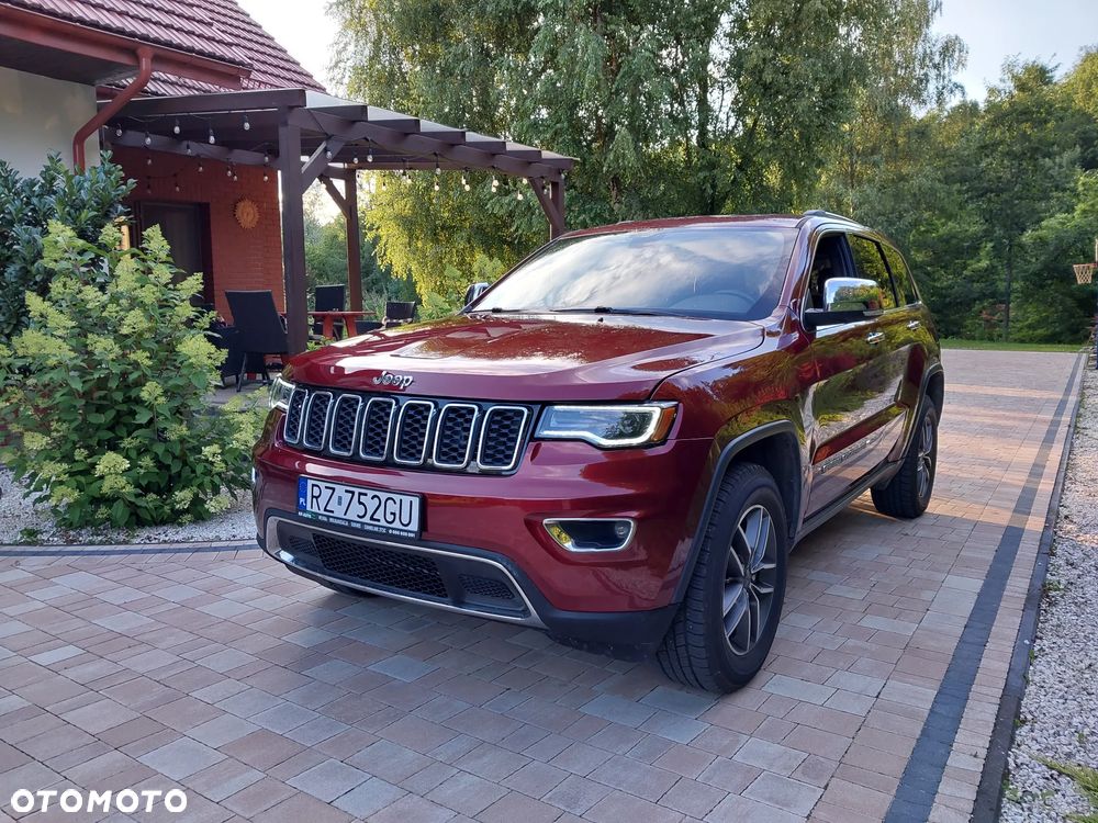 Jeep Grand Cherokee - 4