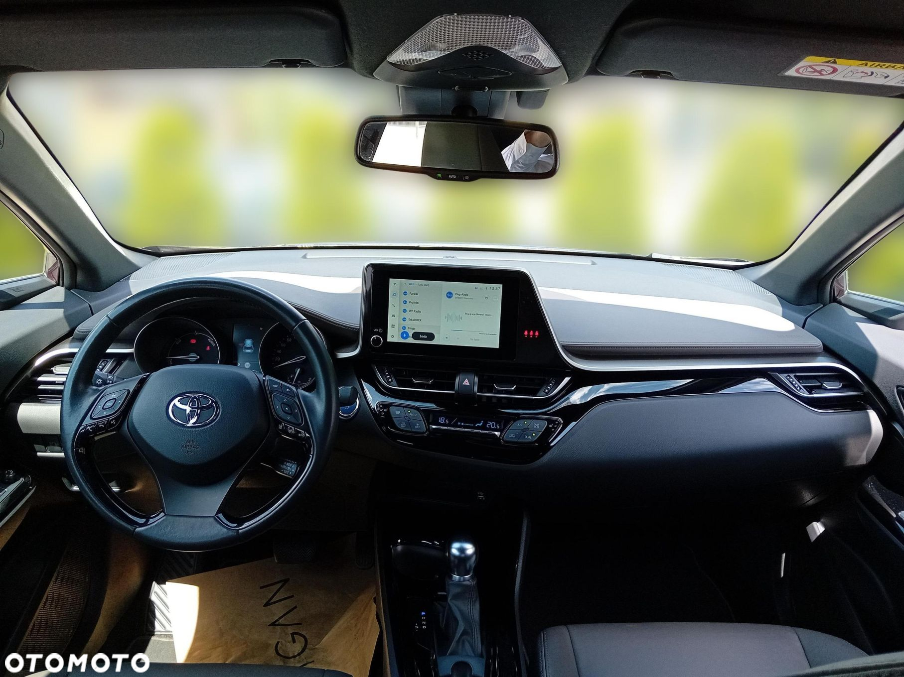 Toyota C-HR - 9