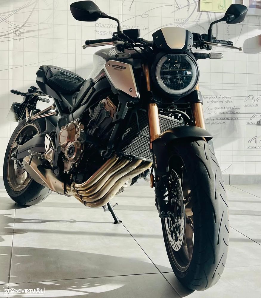 Honda CB 650R - 1