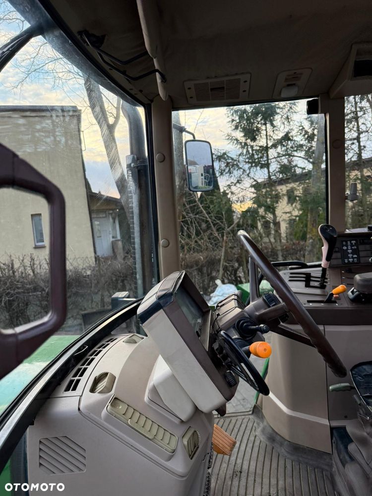 John Deere 6910 - 11