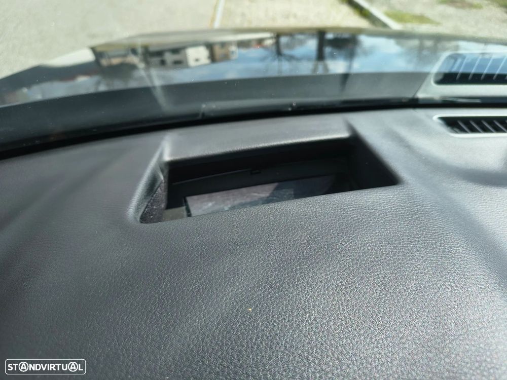 Mazda MX-30 0.8 e- Skyactiv Makoto Urban Expression +Driv. Ass.So.+Sun.(ALH) - 11