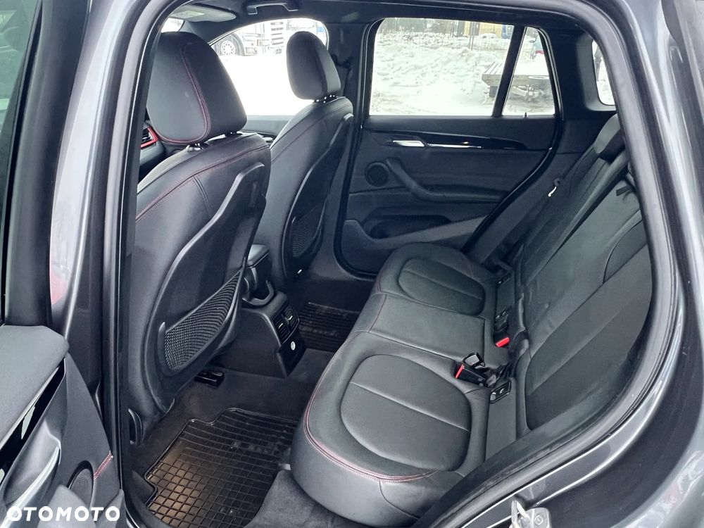 BMW X1 xDrive25d M Sport - 24